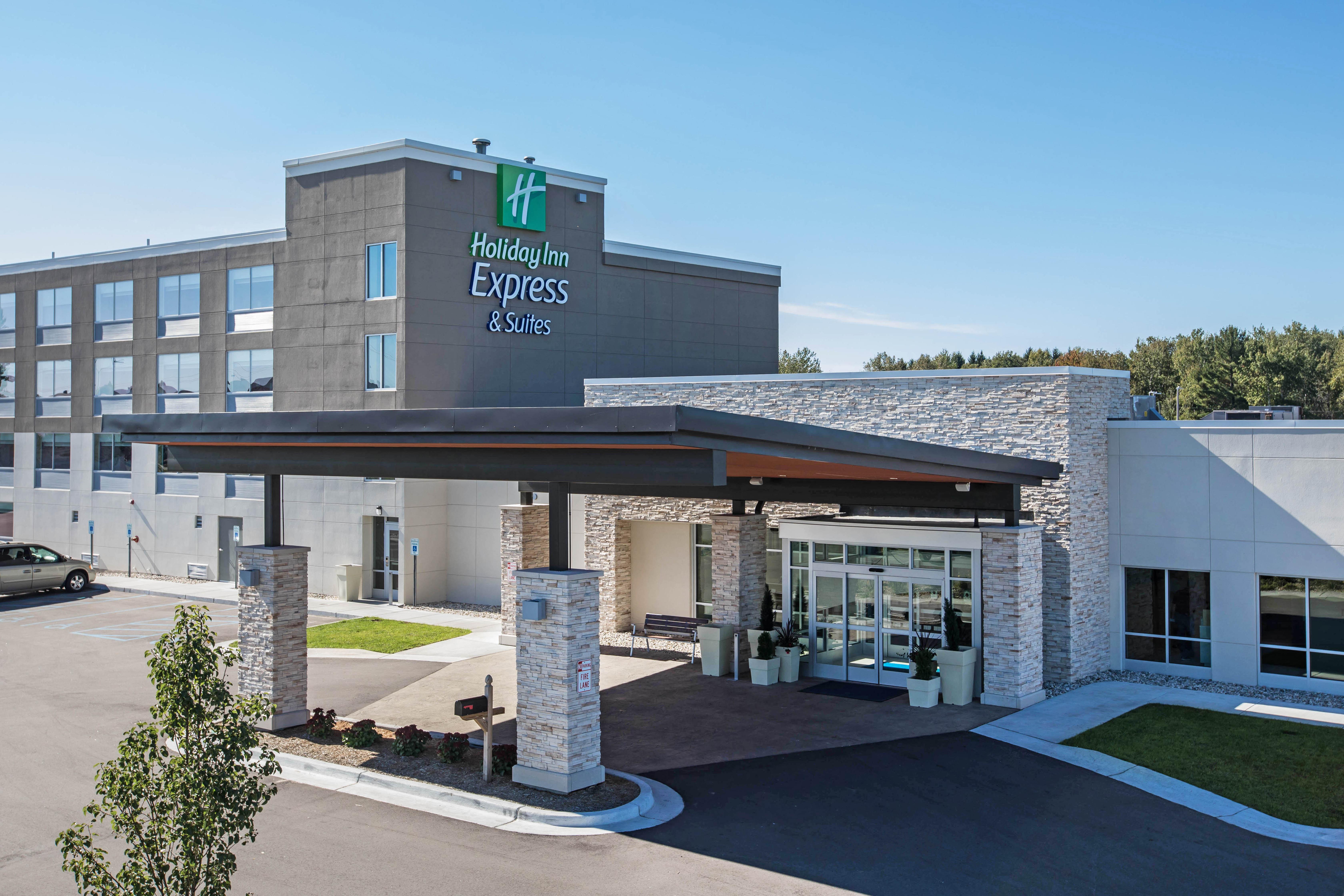 Holiday Inn Express & Suites Ludington By Ihg Εξωτερικό φωτογραφία